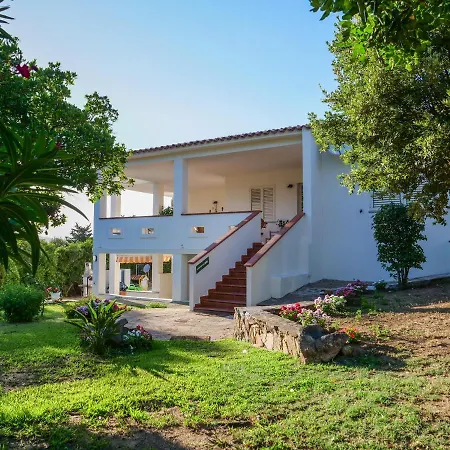 B&B La Quercia Budoni, Tanaunella-2